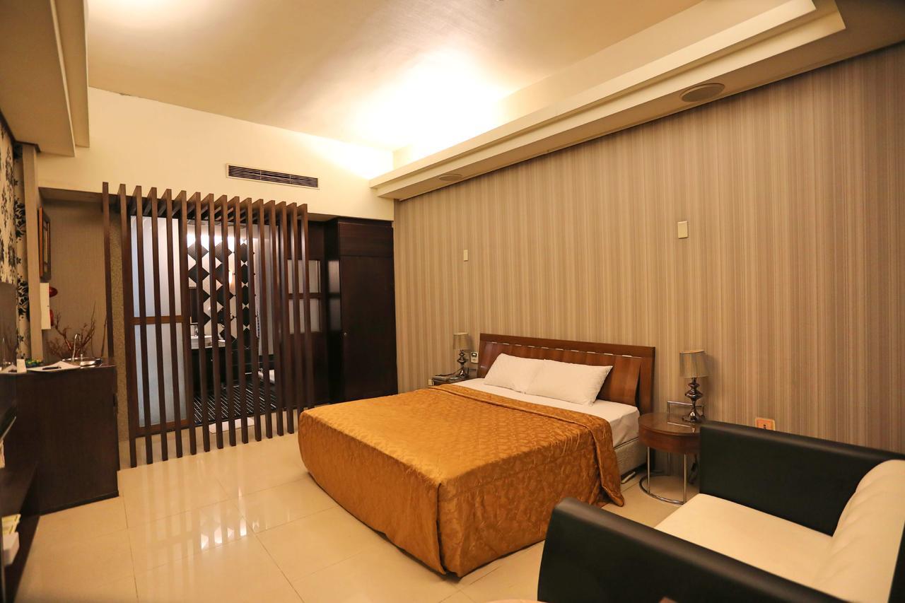 Hua Jia Motel Tainan Zewnętrze zdjęcie